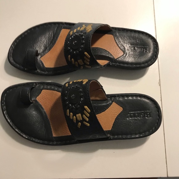 Born size 8 EUC - Picture 2 of 5